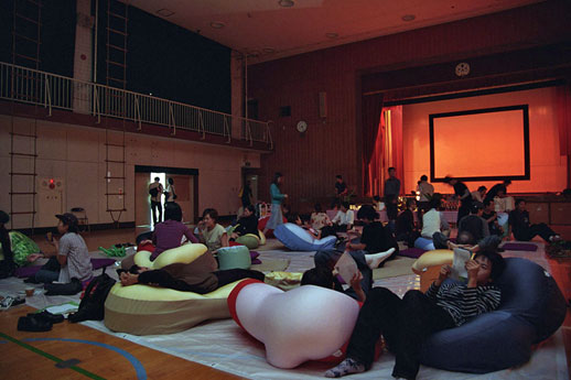 AIT's 8 Hour Museum, held at the former Sakuragawa School Gymnasium, 2002.