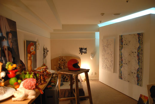 Kodama Gallery was one of the few to really alter the shape of their room.