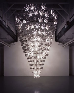 Choe U-Ram, 'Una Lumino' (2008) diam. 319 x 476 cm
Metallic material, machinery, metal-halide lamp, electronic devices