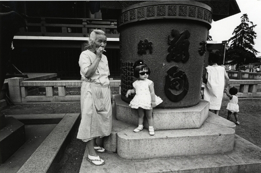 Yutaka Takanashi, 'Sensoji Temple, Taito-ku, 29 August' (1965) (from 'Tokyoites')