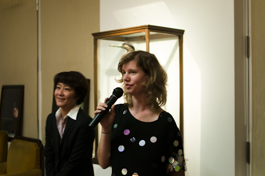 Kate Rohde introducing her work and Miyoko Hoshino, one of the curators.