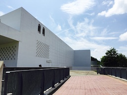 Aomori Museum of Art exterior