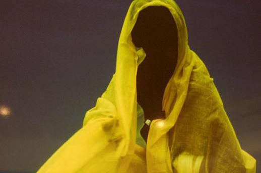 《黄色の衣装を纏った女性》、クサビエ・シンバルド