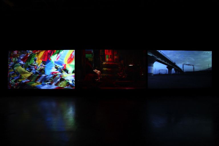 Darren Almond, 'In The Between' (2006) 3-channel HD video with audio
14 minutes
Installation view at EYE OF GYRE, Tokyo