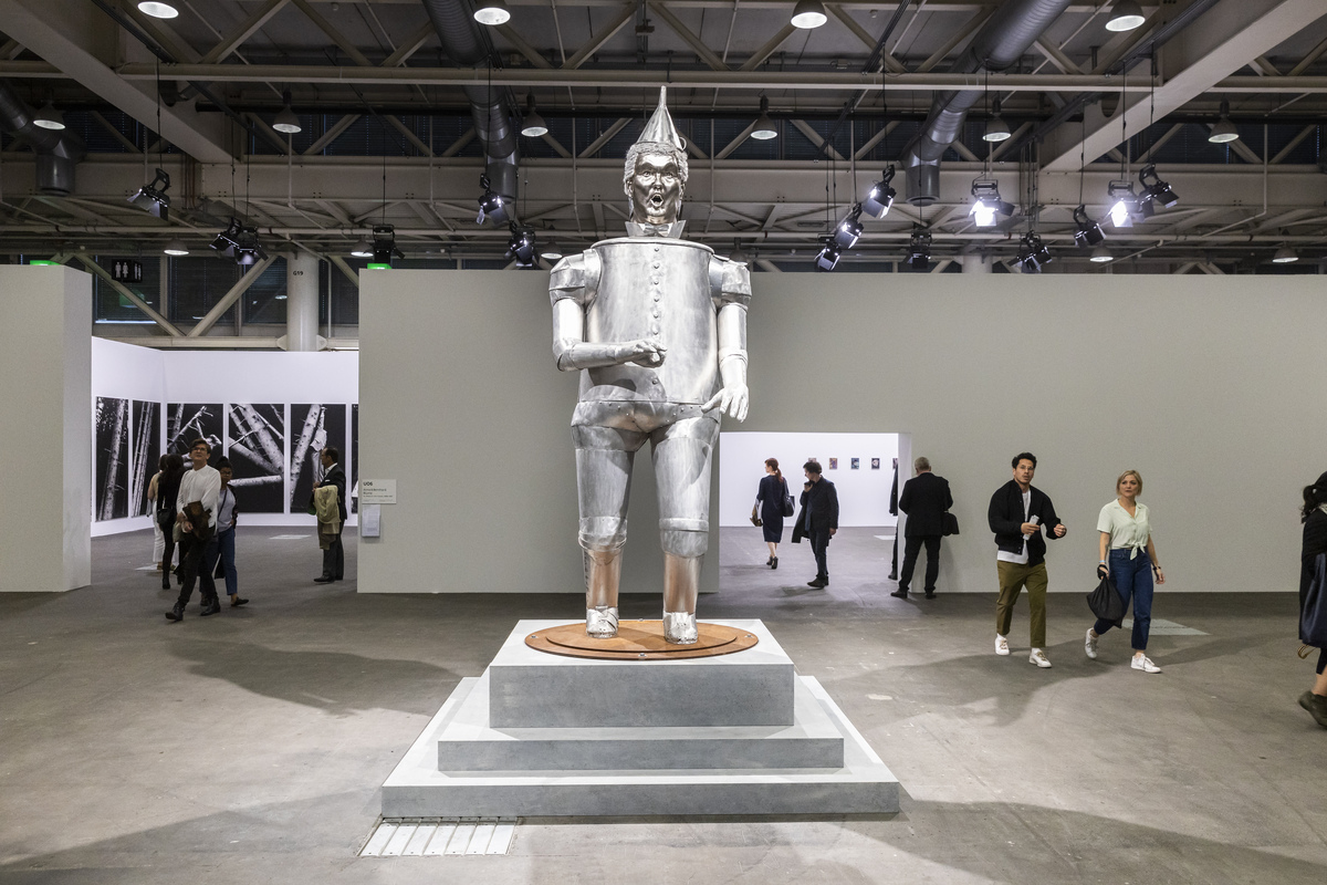 Coco Fusco, 《Tin Man of the Twenty-First Century》, 2018, Alexander Gray Associates